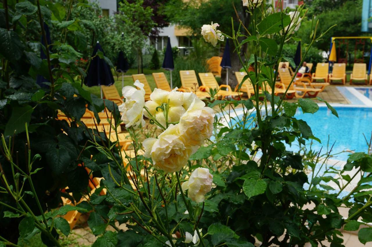Mng Holiday Yassen Apartments Sunny Beach Exterior photo